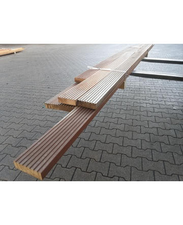 Restpost R126 - ca. 2,9 m2 vlonderplanken 45x140mm B/C Sortering