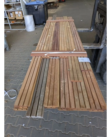 R415 - 6,8m2 triple Blockprofile, ca. 21x125mm B/C Sortering